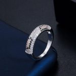 Bague serpent écailles - version dorée élégante