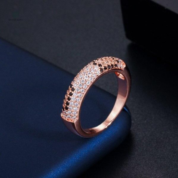 Bague serpent écailles - modèle chic en noir