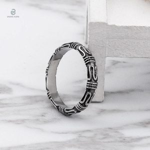 Bijoux serpent vintage avec finition patinée