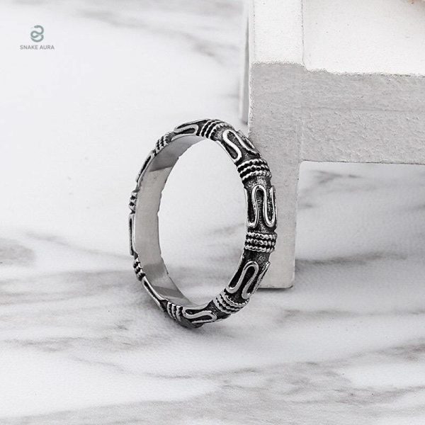 Bijoux serpent vintage avec finition patinée