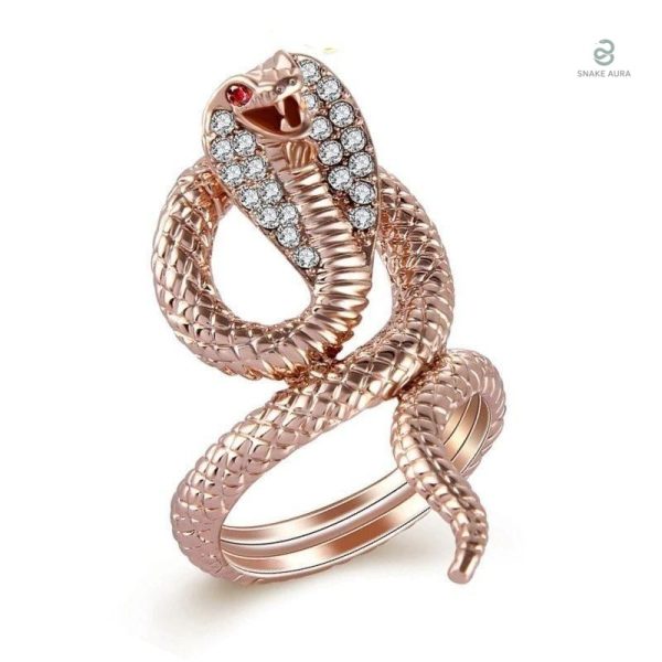 Bague serpent cobra femme, design élégant et moderne