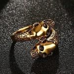 Accessoire serpent crâne à la mode pour les amateurs