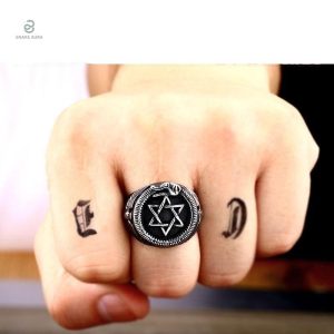 Bague serpent avec motif étoile de David distinctif