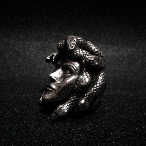 Bijoux serpent Médusa, pièce unique et originale