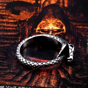 Bijou serpent unique, style captivant d'Ouroboros