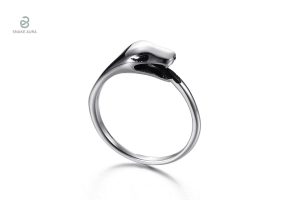 Bague en forme de serpent pour un look audacieux