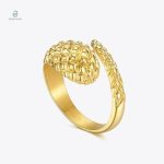 Bague Serpent Pyramide Femme en design élégant