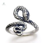 Bague Serpent Ancien en argent, design élégant et vintage