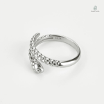 Accessoire serpent stylé en métal précieux