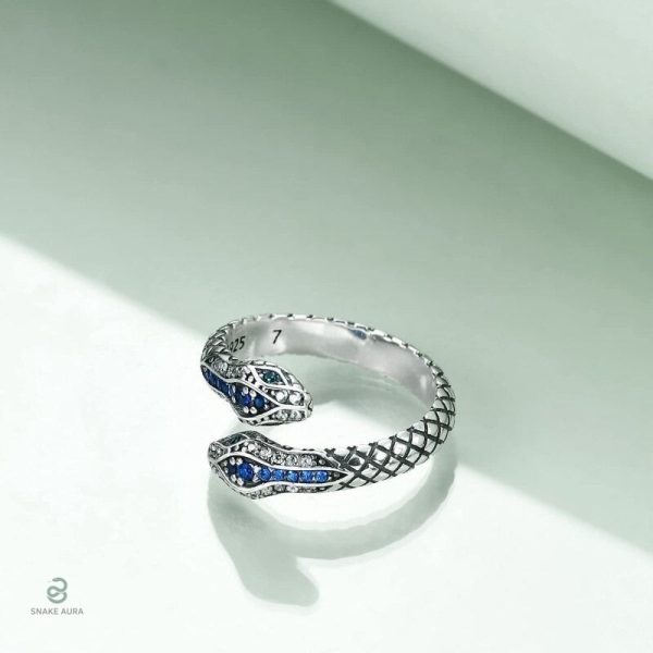 Bague ajustable serpent, un style audacieux et unique
