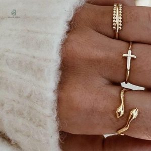 Bague serpent argentée, accessoire tendance