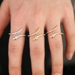 Bague serpent délicate, parfait équilibre entre chic et audace