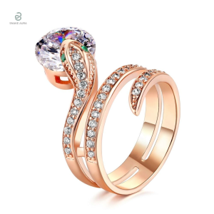 Bague Serpent Or Rose avec Diamant Blanc élégant