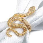 Bague serpent en argent sertie de diamants, style chic et audacieux