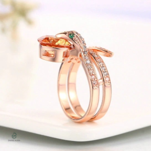 Bague serpent avec éclat de diamant orange unique