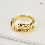 Bijou serpent en argent, design contemporain et raffiné