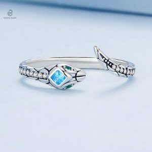 Bague serpent en argent, design élégant et intemporel