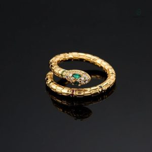 Bague serpent fine pour un look élégant et moderne
