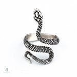 Bague serpent gris élégante en métal fin