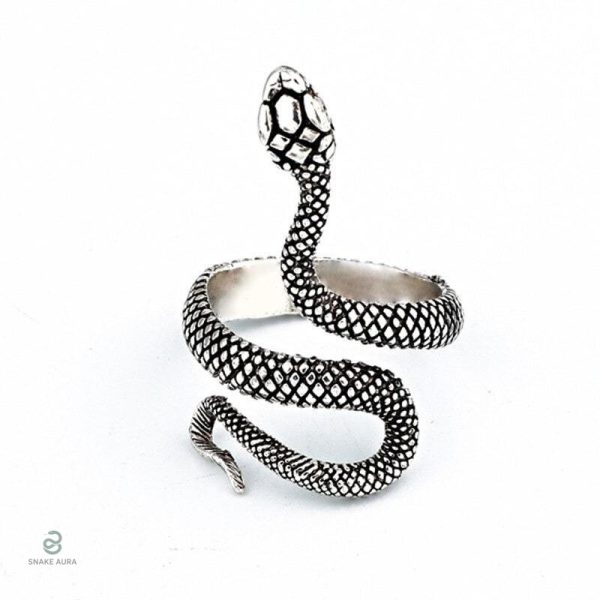 Bague serpent gris élégante en métal fin