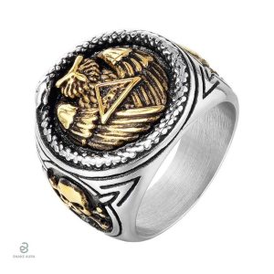 Bague Serpent Doré Illuminati au design élégant