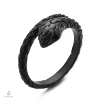 Bague serpent mamba noir élégante et moderne