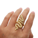 Bague serpent en argent ornée de diamant, style unique