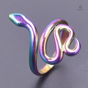 Bague serpent, style punk avec finition en acier