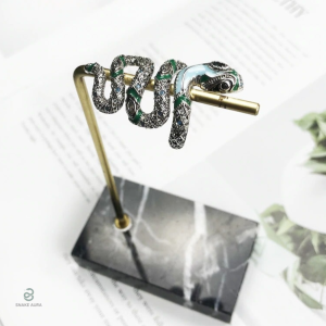 Bague serpent en argent, modèle exotique et raffiné