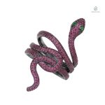 Bague serpent violet pour femme, accessoire élégant et audacieux