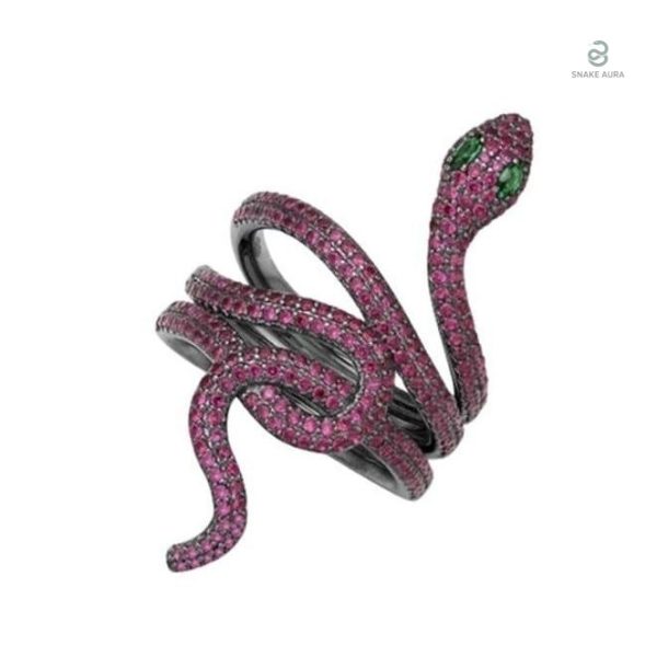 Bague serpent violet pour femme, accessoire élégant et audacieux