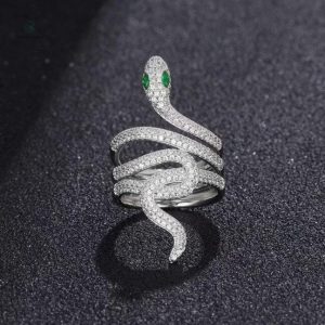 Bague femme serpent, couleur violet profonde et captivante