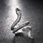 Bague serpent en argent avec motif vipère