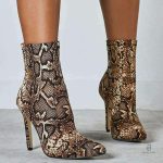 Chaussures serpent marron chics pour toutes occasions