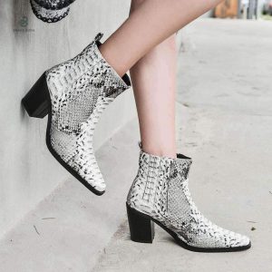Chaussures serpent femme pour une allure originale