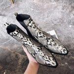 Bottines en cuir serpent au design raffiné