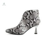 Bottines femme style serpent en cuir élégant