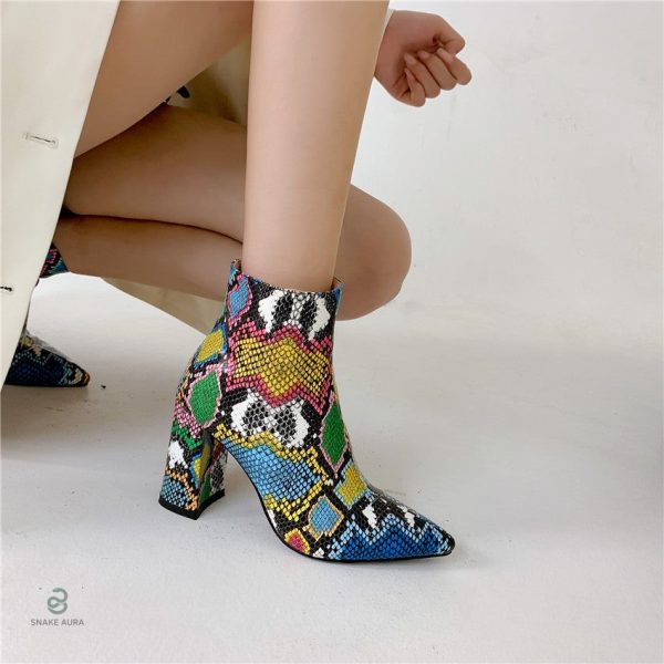 Bottines multicolores serpent, parfaites pour un look unique