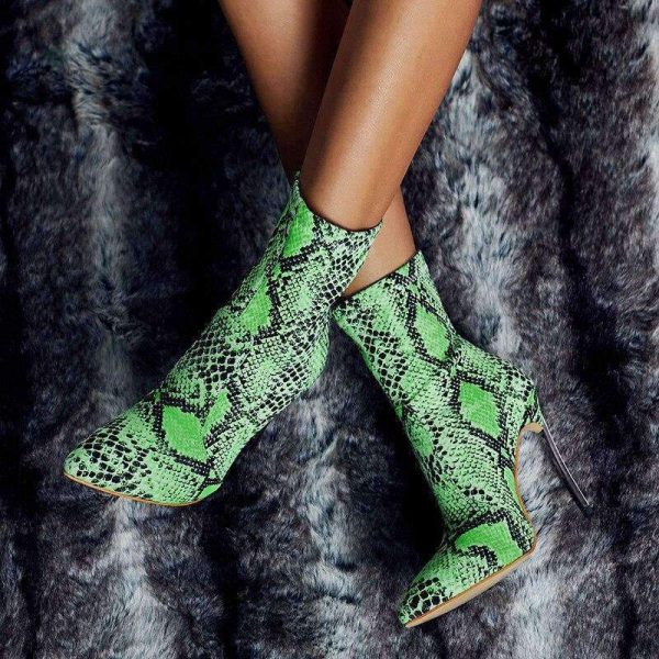 Bottines en cuir serpent vert, confort et mode réunis