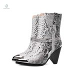 Bottines serpent en cuir pour un style audacieux