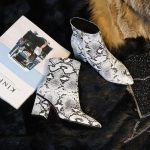 Chaussures à motif serpent idéales pour l'hiver