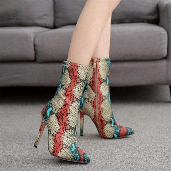 Bottines serpent, un accessoire mode incontournable et stylé