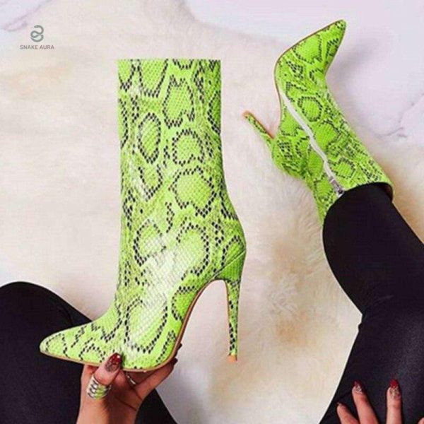 Bottines serpent en vert pour une touche de couleur
