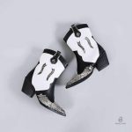 Style cowgirl pour bottines serpent tendance