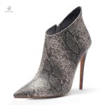 Bottines Serpent Gris élégantes et modernes pour un style unique
