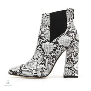 Bottines serpent avec talons stylés