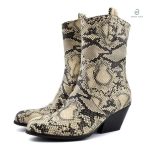 Bottines beige en cuir serpent style Santiag