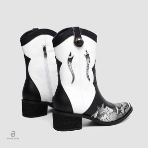 Bottines style Western en cuir serpent