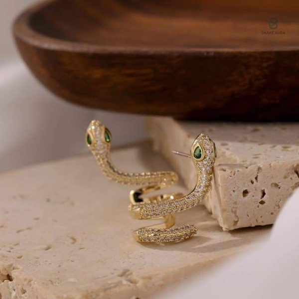 Boucles d'oreilles en forme de serpent scintillantes
