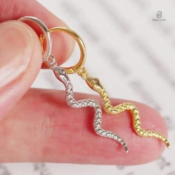 Design serpent pour boucles d'oreilles, touche chic et moderne